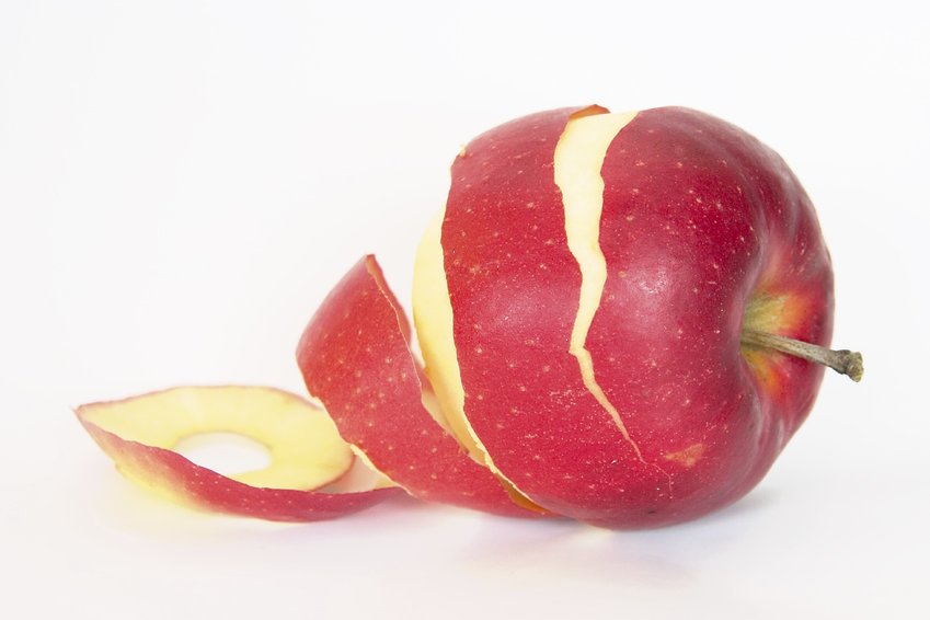 cancer-cells-can-be-killed-by-consuming-apple-peels