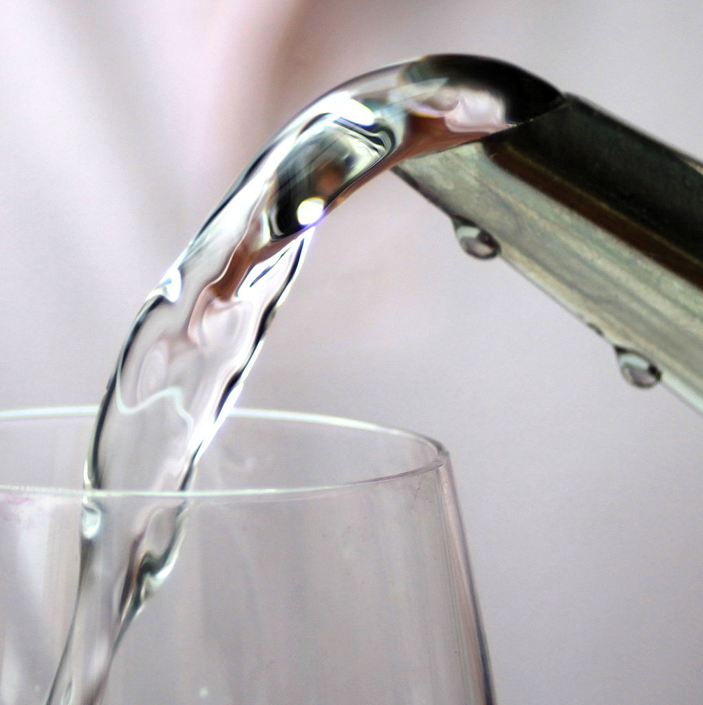 water-fluoridation-is-extremely-toxic-naturalhealth365